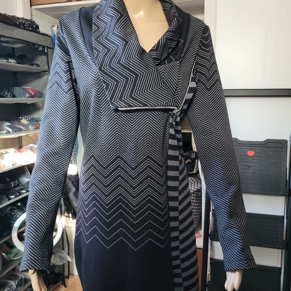 Tunic by Ruelle size Medium - Picture 3 of 7